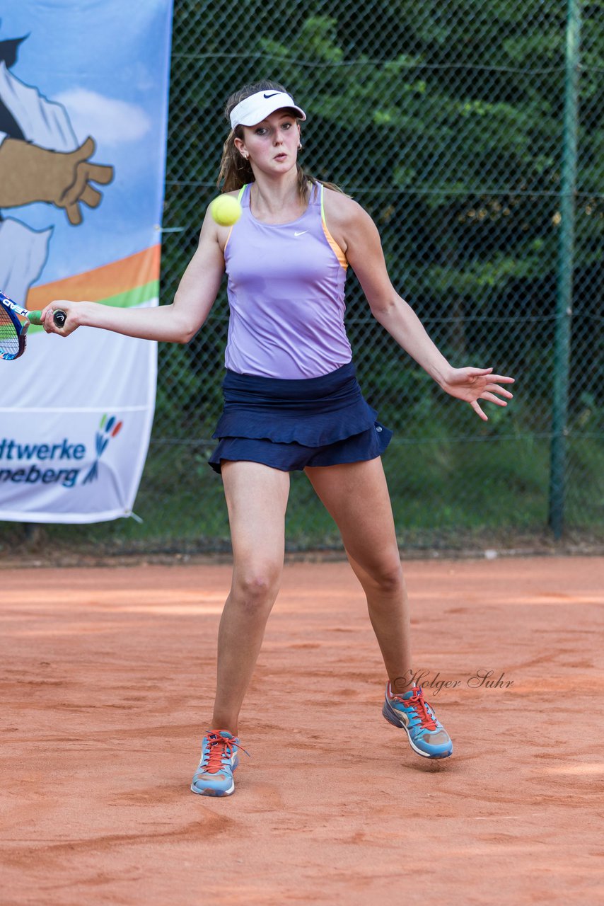 Bild 156 - Stadtwerke Pinneberg Cup